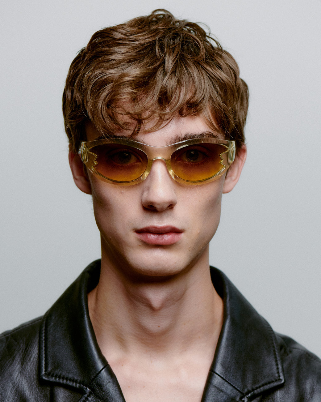 Blast - Ecru Transparent